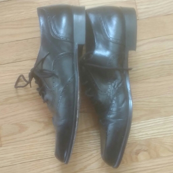 Adolpho 7.5 M Black Wing Tip - Picture 2 of 7